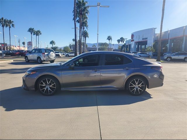 2022 Toyota Camry SE