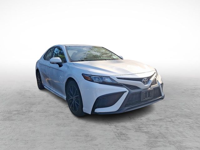 2022 Toyota Camry SE Nightshade