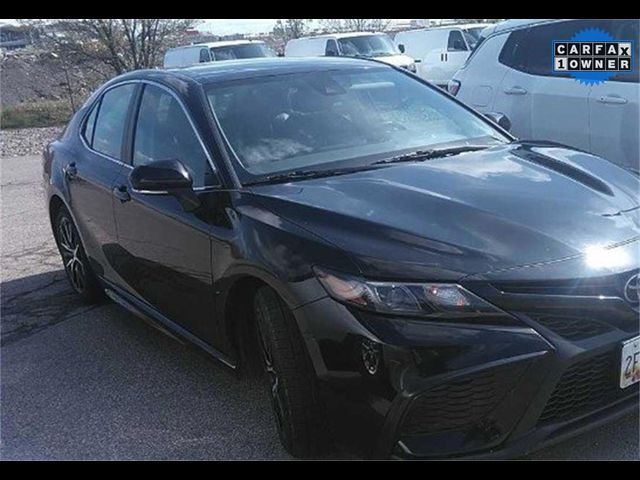 2022 Toyota Camry 