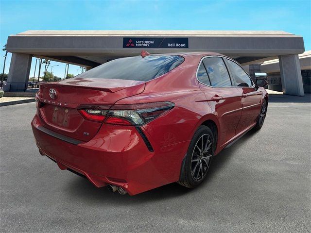 2022 Toyota Camry SE