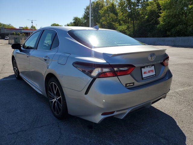 2022 Toyota Camry SE