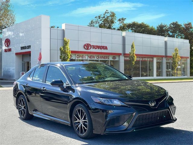 2022 Toyota Camry 