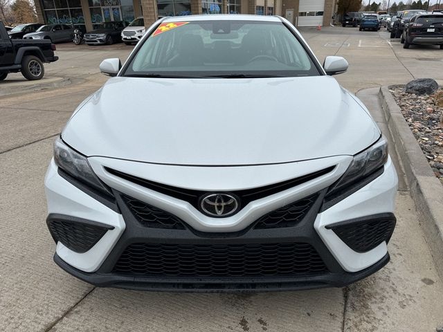 2022 Toyota Camry SE Nightshade