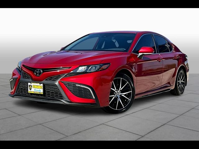 2022 Toyota Camry SE