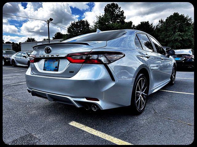 2022 Toyota Camry SE