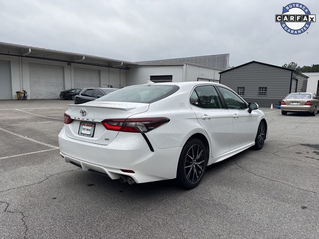 2022 Toyota Camry SE