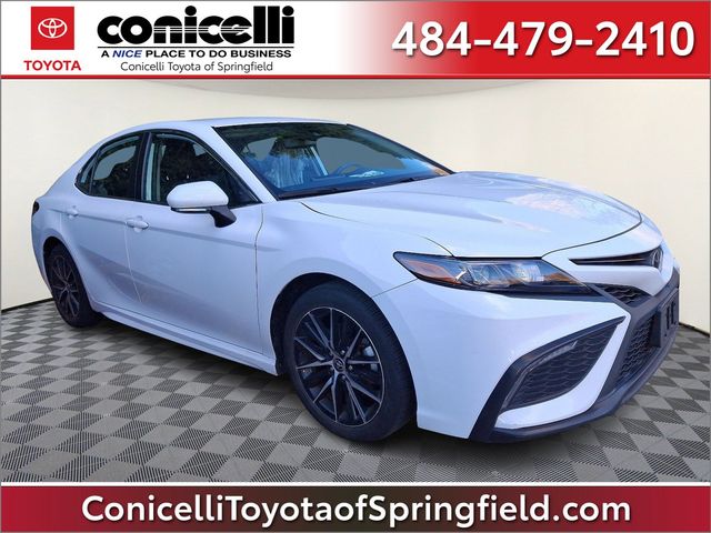 2022 Toyota Camry SE Nightshade