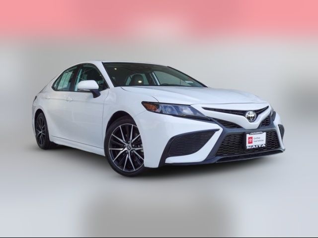 2022 Toyota Camry 