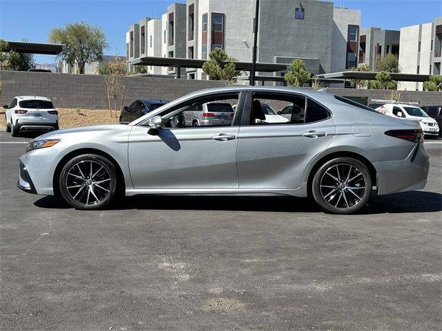 2022 Toyota Camry SE Nightshade