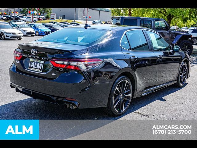 2022 Toyota Camry SE