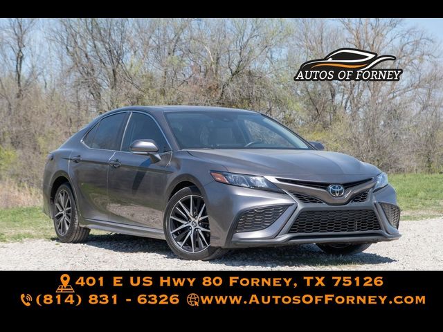 2022 Toyota Camry SE