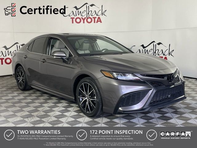 2022 Toyota Camry SE