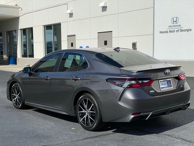 2022 Toyota Camry SE