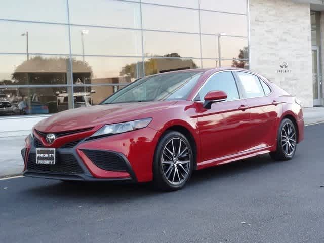 2022 Toyota Camry SE