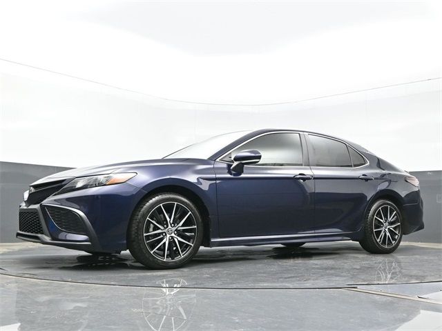 2022 Toyota Camry SE Nightshade