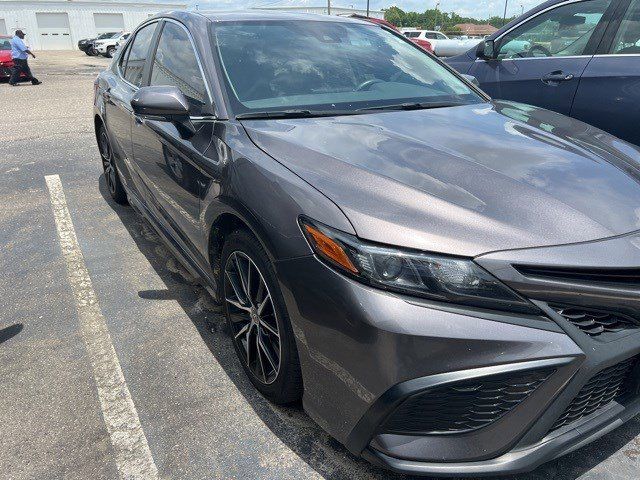2022 Toyota Camry SE Nightshade