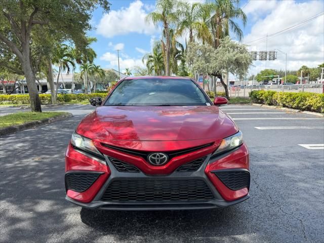 2022 Toyota Camry SE
