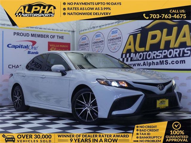 2022 Toyota Camry SE