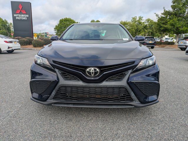 2022 Toyota Camry SE Nightshade