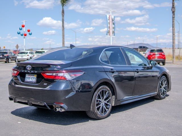2022 Toyota Camry SE Nightshade
