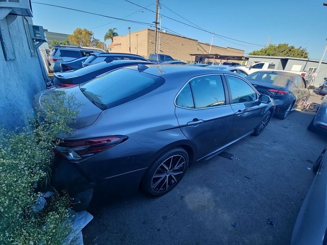 2022 Toyota Camry SE