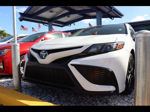 2022 Toyota Camry SE Nightshade