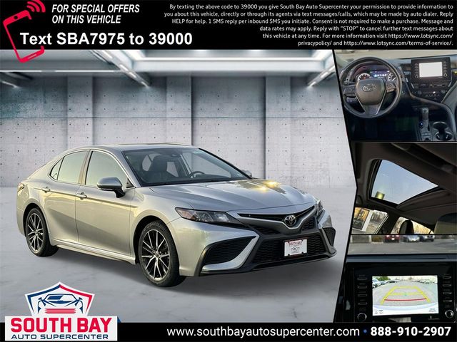 2022 Toyota Camry SE