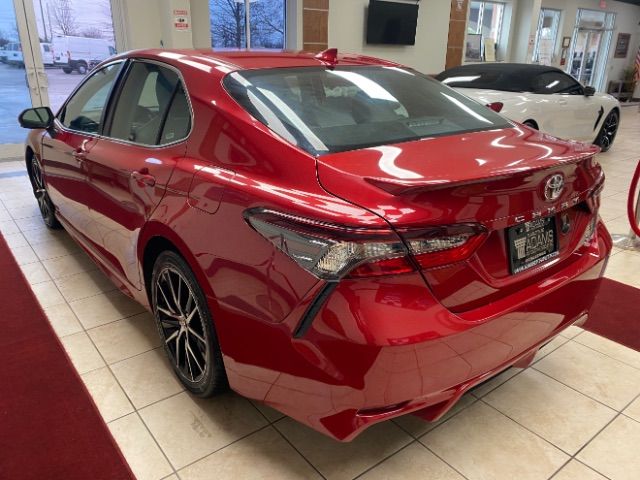 2022 Toyota Camry SE Nightshade