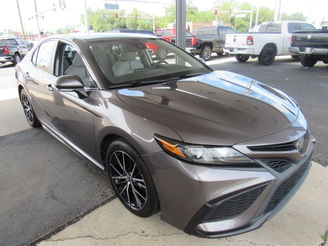 2022 Toyota Camry SE Nightshade