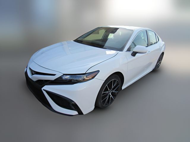 2022 Toyota Camry SE Nightshade