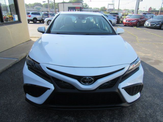 2022 Toyota Camry SE Nightshade