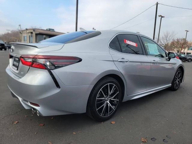 2022 Toyota Camry 