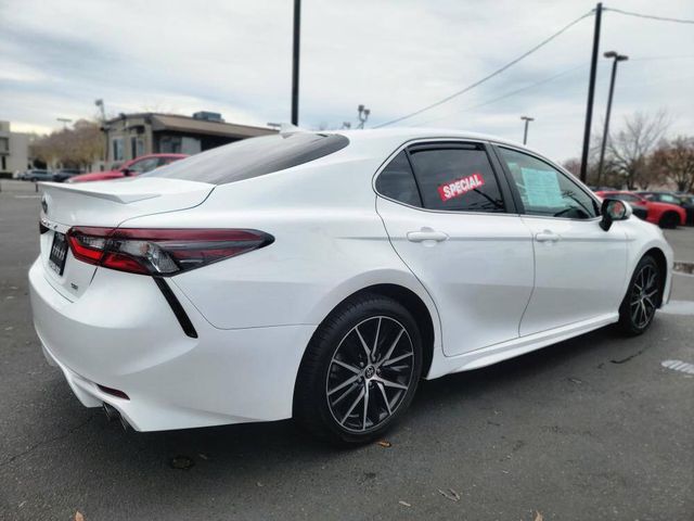 2022 Toyota Camry 