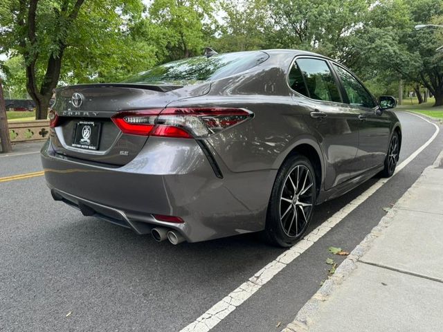 2022 Toyota Camry 