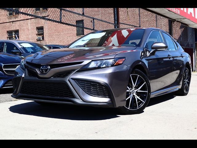 2022 Toyota Camry 