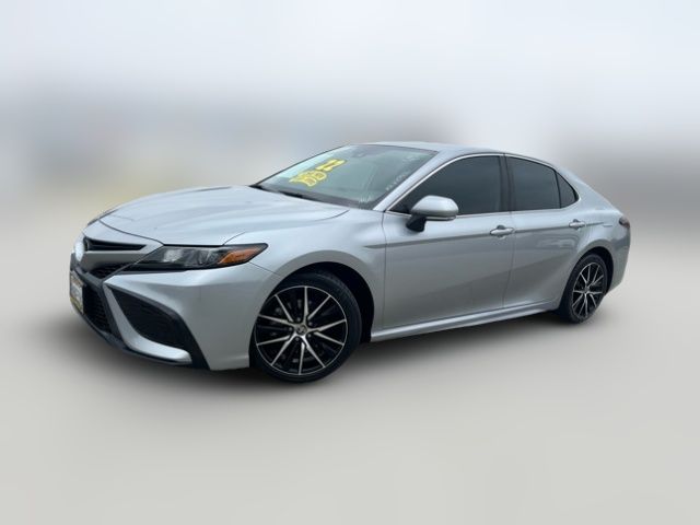 2022 Toyota Camry 