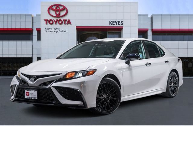 2022 Toyota Camry SE Nightshade