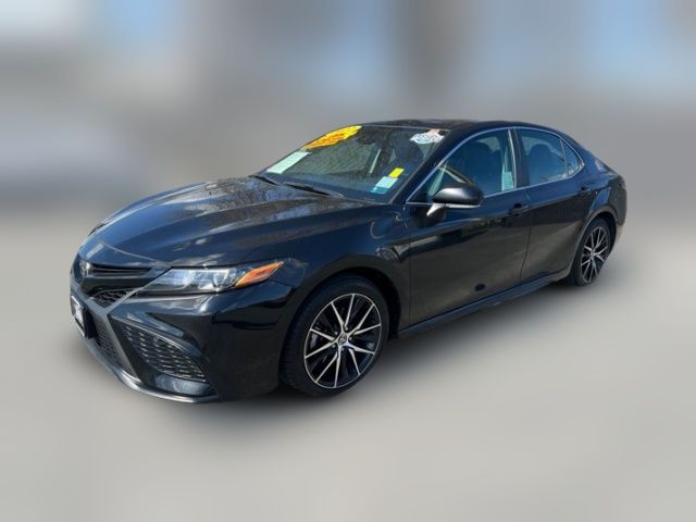 2022 Toyota Camry SE Nightshade
