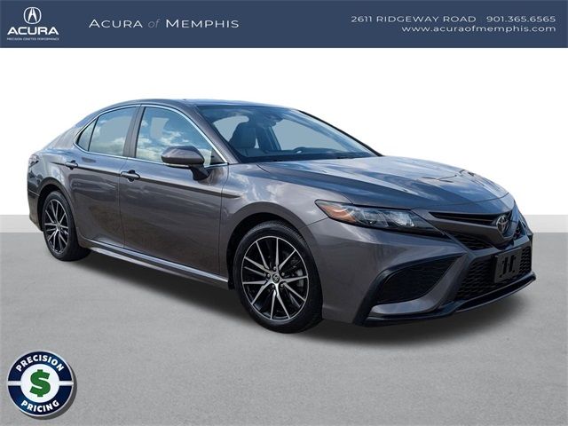 2022 Toyota Camry SE Nightshade