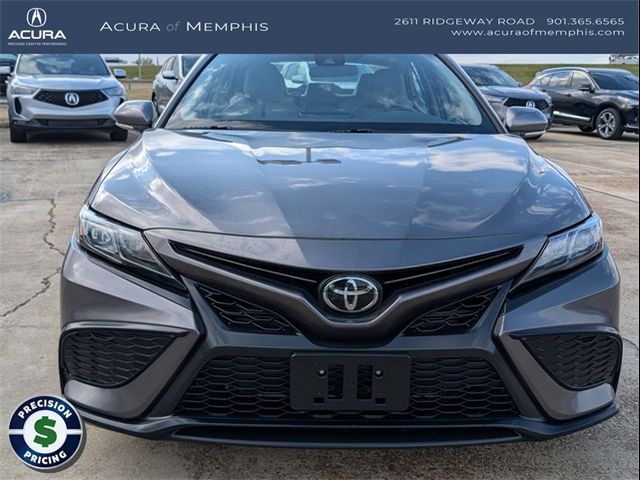 2022 Toyota Camry SE Nightshade