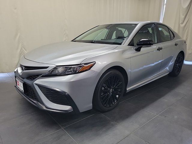 2022 Toyota Camry SE Nightshade