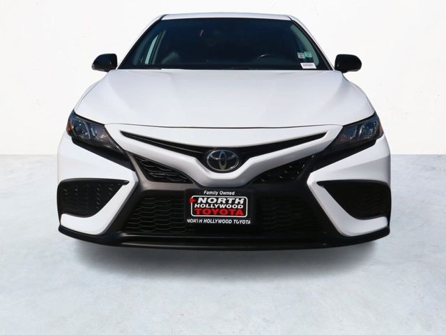 2022 Toyota Camry SE Nightshade