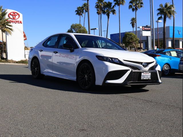 2022 Toyota Camry SE Nightshade