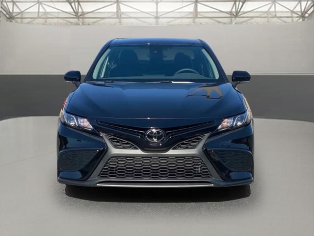 2022 Toyota Camry SE Nightshade