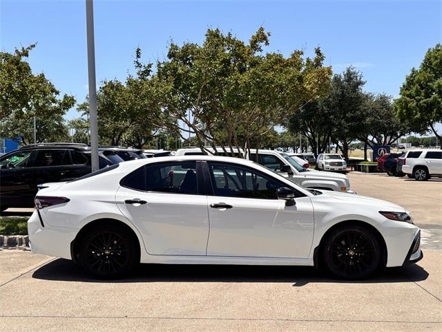 2022 Toyota Camry SE Nightshade