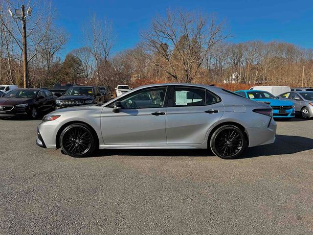 2022 Toyota Camry SE Nightshade