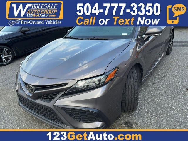 2022 Toyota Camry SE Nightshade