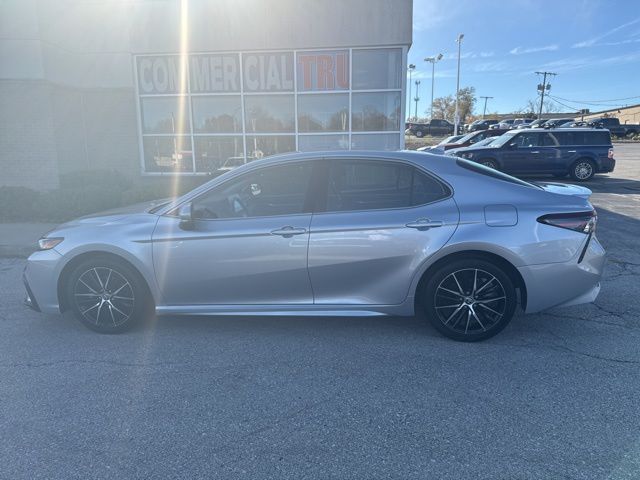 2022 Toyota Camry SE Nightshade