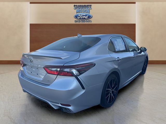 2022 Toyota Camry SE Nightshade