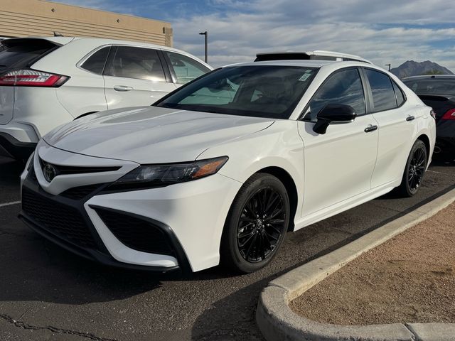 2022 Toyota Camry SE Nightshade